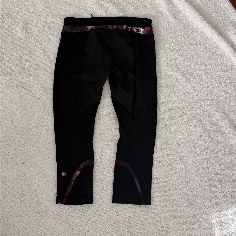 Lululemon Crop Bottoms - Picture 4 of 4